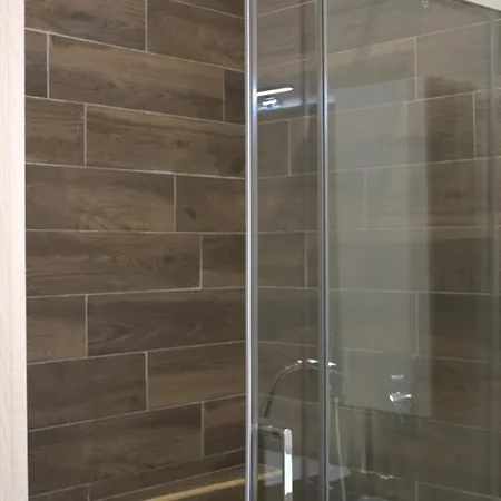 Holiday home Realeborbonica-intero Con Ampio Terrazzino *