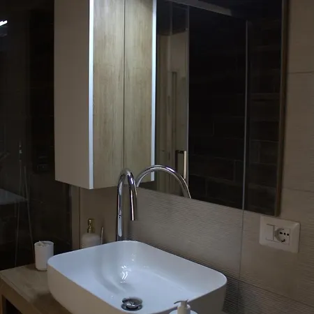 Realeborbonica-intero Con Ampio Terrazzino Holiday home Portici